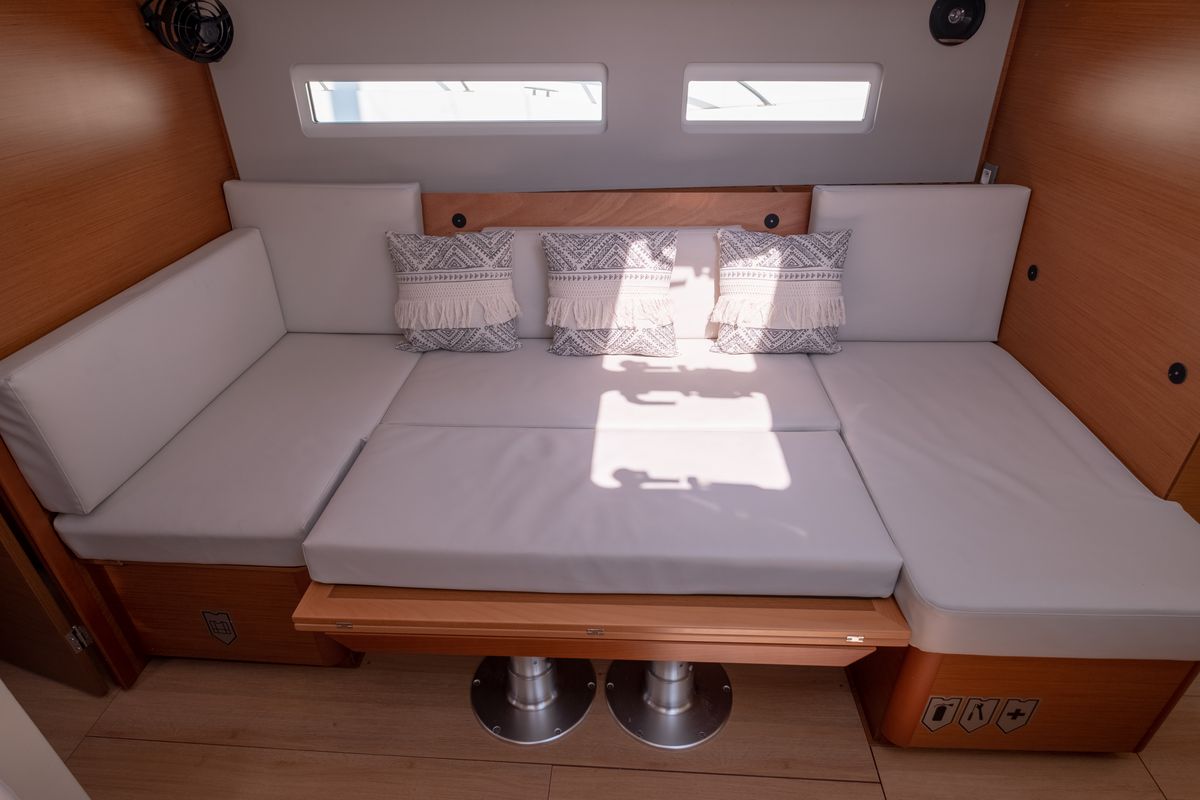Head on Sammy, a Jeanneau Sun Odyssey 410 sailboat at Municipal Unit of Lefkada, Greece