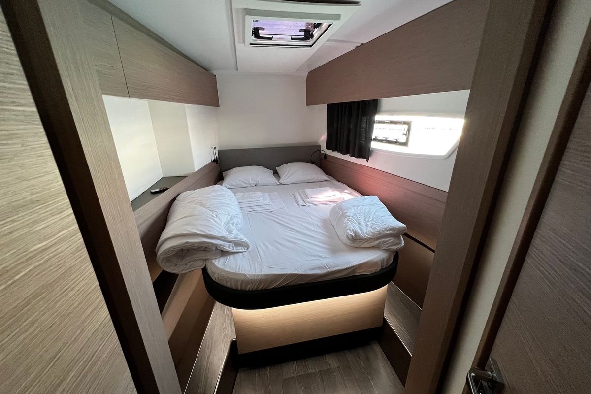 Cabin on Elite, a Fountaine Pajot Astréa 42 catamaran at Općina Sukošan, Croatia