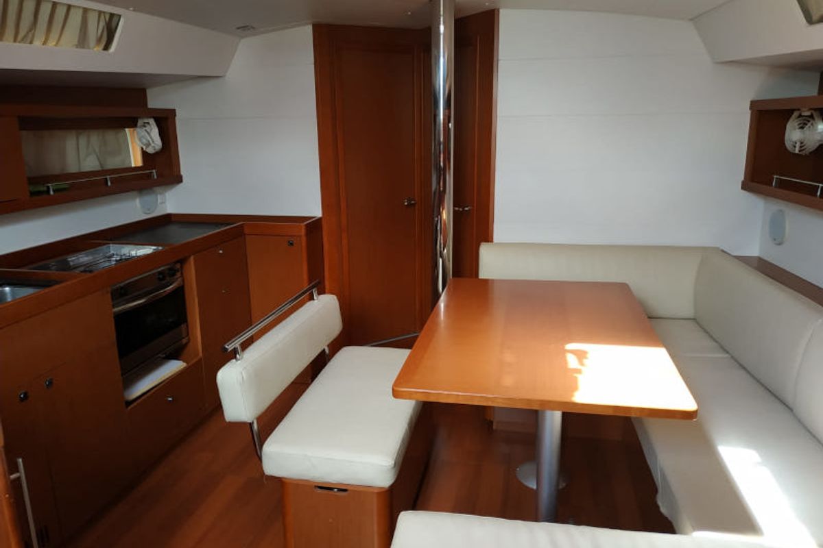 Salon of Aleph, a Beneteau Oceanis 45 sailboat at Procida, Italy