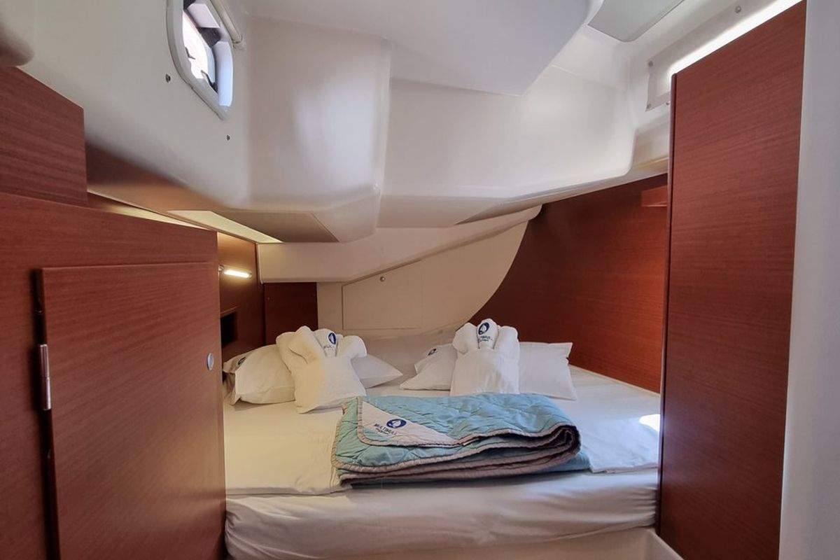 Cabin on Melusine, a Hanse Yachts Hanse 458 sailboat at Lavreotiki Municipal Unit, Greece