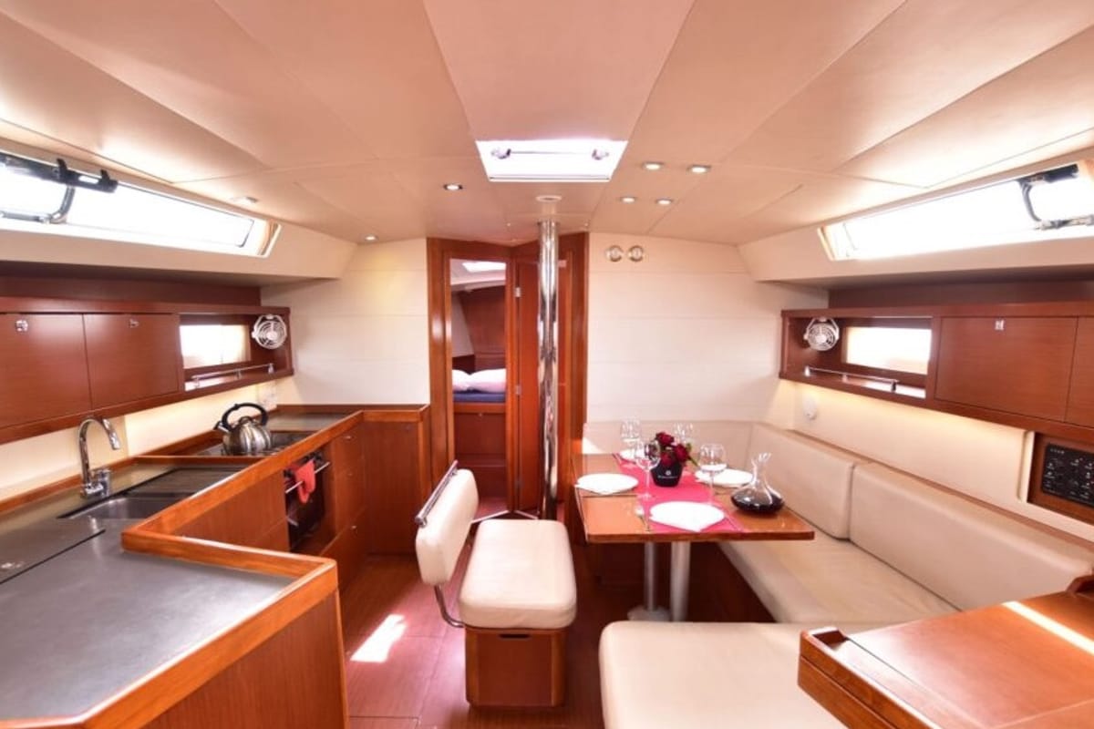 Melinda, a Beneteau Oceanis 45 sailboat at Municipal Unit of Lefkada, Greece