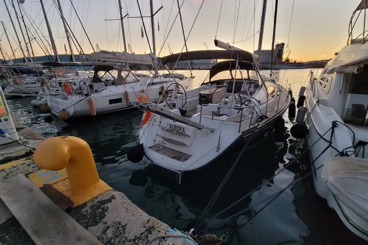 Exterior view of Aurora, a Jeanneau Sun Odyssey 45DS sailboat at Volos Municipality, Greece