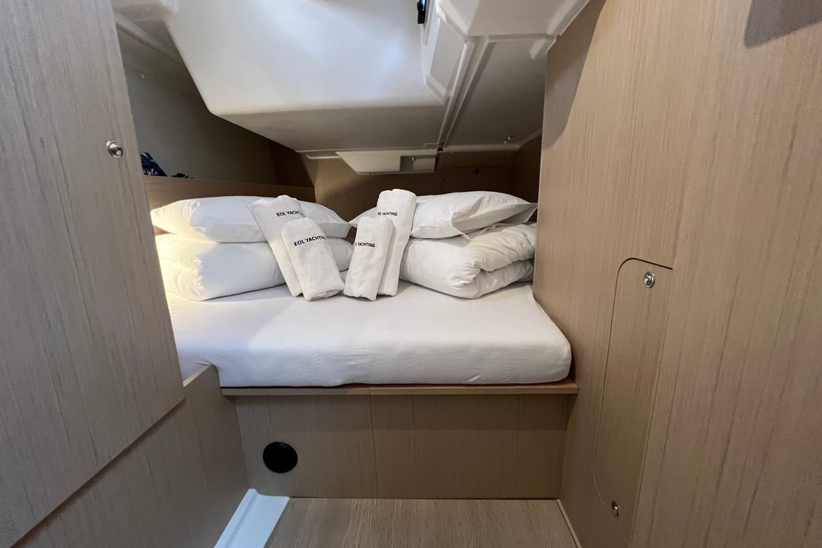Cabin on Jana, a Beneteau Oceanis 38.1 sailboat at Grad Pula, Croatia