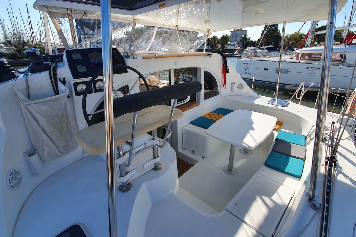 Cockpit of Tarawa III, a Lagoon 380 catamaran at Hyères, France