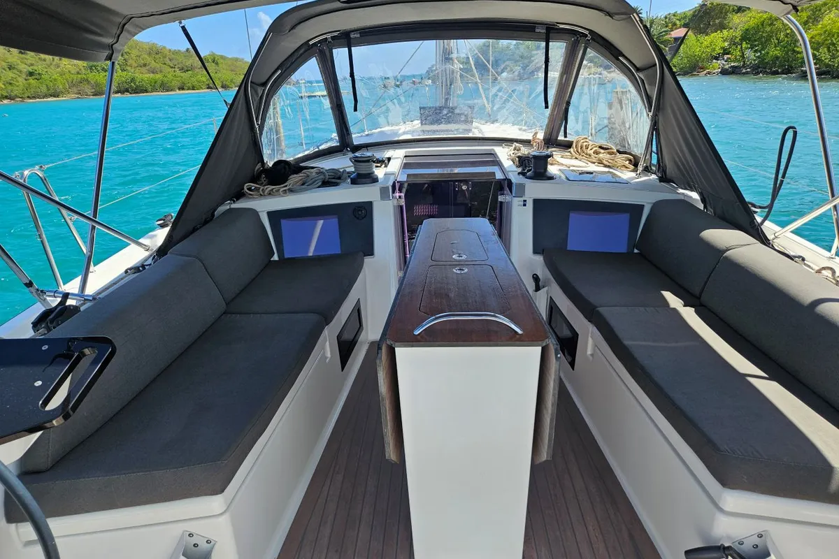 Seabreeze Smile, a Dufour 41 sailboat at Charlotte Amalie, United States