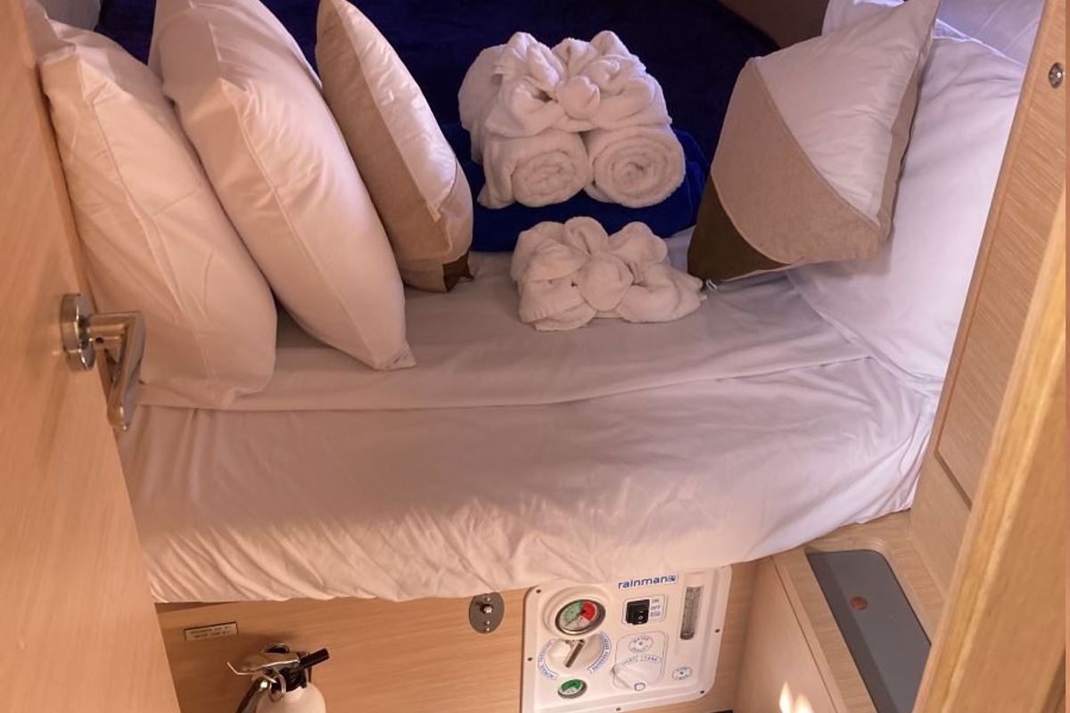 Cabin on Seabreeze Smile, a Dufour 41 sailboat at Charlotte Amalie, United States