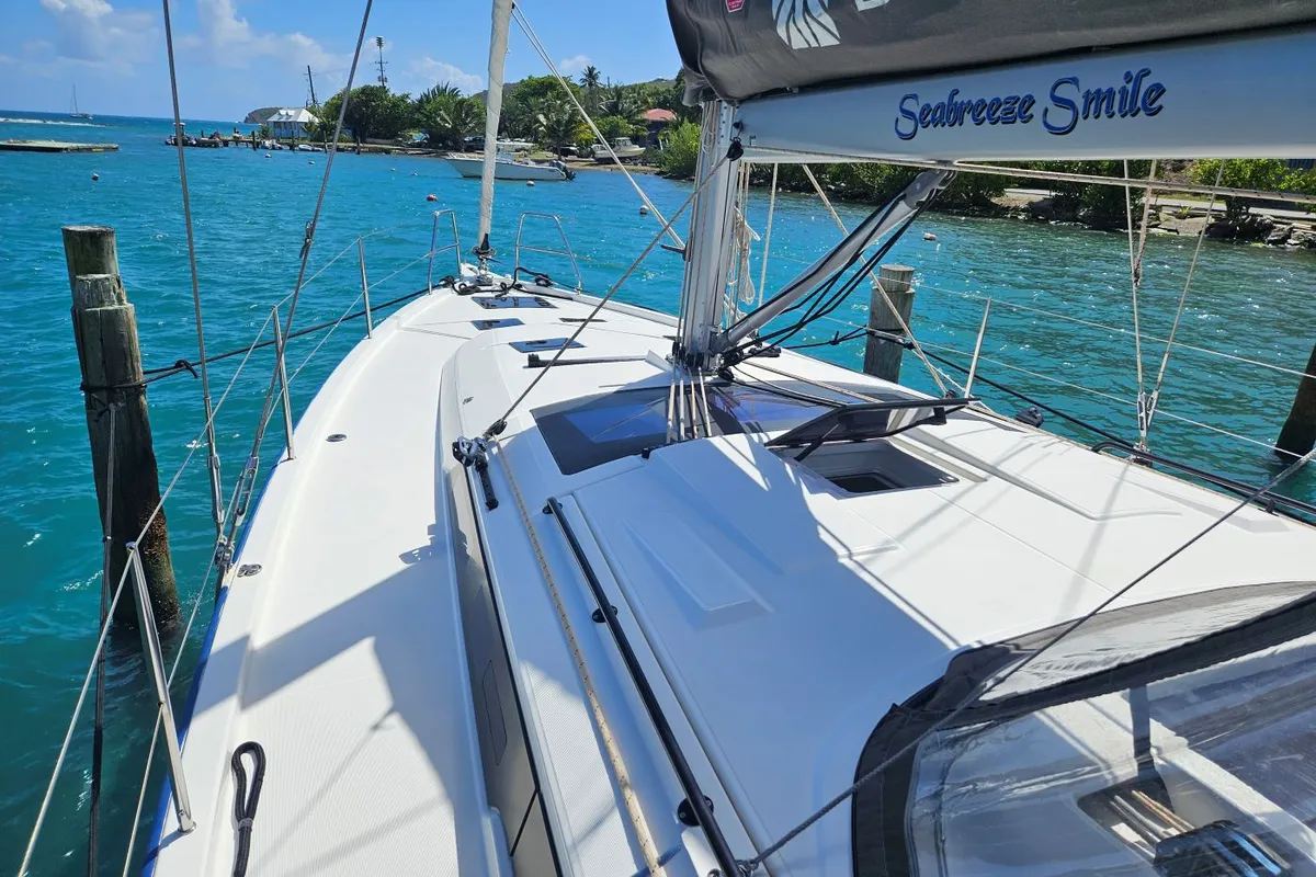 Seabreeze Smile, a Dufour 41 sailboat at Charlotte Amalie, United States