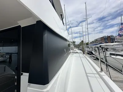 Deck of La Dolce Vita, a Fountaine Pajot MY6 catamaran at Chesapeake, United States