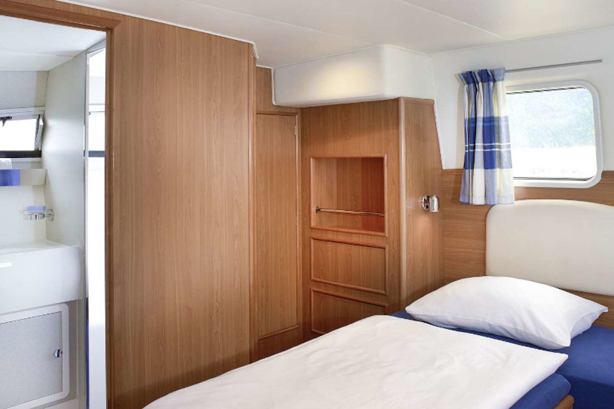 Cabin on E300-1, a Pénichette Europa E.300 motorboat at Loosdrecht, Netherlands