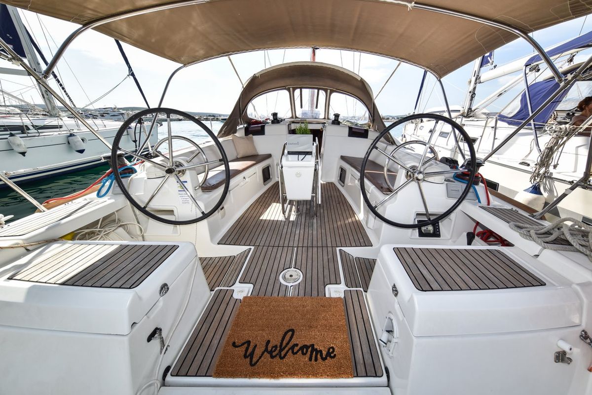 Cockpit of Pižulot, a Jeanneau Sun Odyssey 449 sailboat at Općina Sukošan, Croatia