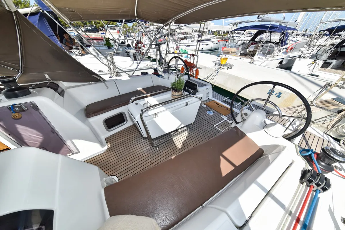 Cockpit of Pižulot, a Jeanneau Sun Odyssey 449 sailboat at Općina Sukošan, Croatia