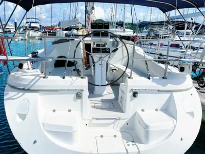 Cockpit of Vag Alame, a Catalina Yachts Catalina 375 sailboat at Baan Salak Phet, Thailand
