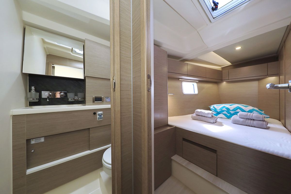 Cabin on Licence To Chill, a Hanse Yachts Hanse 508 sailboat at Grad Kaštela, Croatia