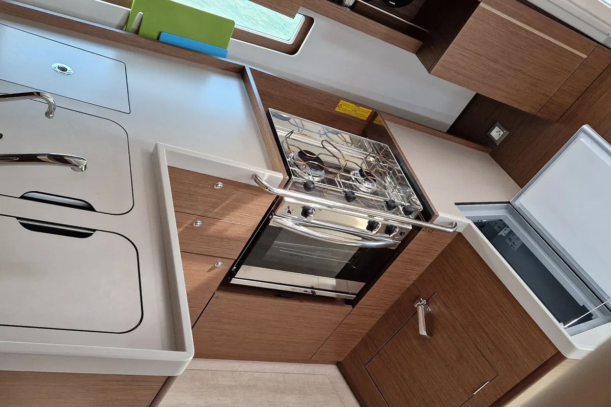Galley of Sali, a Beneteau Oceanis 40.1 sailboat at Općina Medulin, Croatia