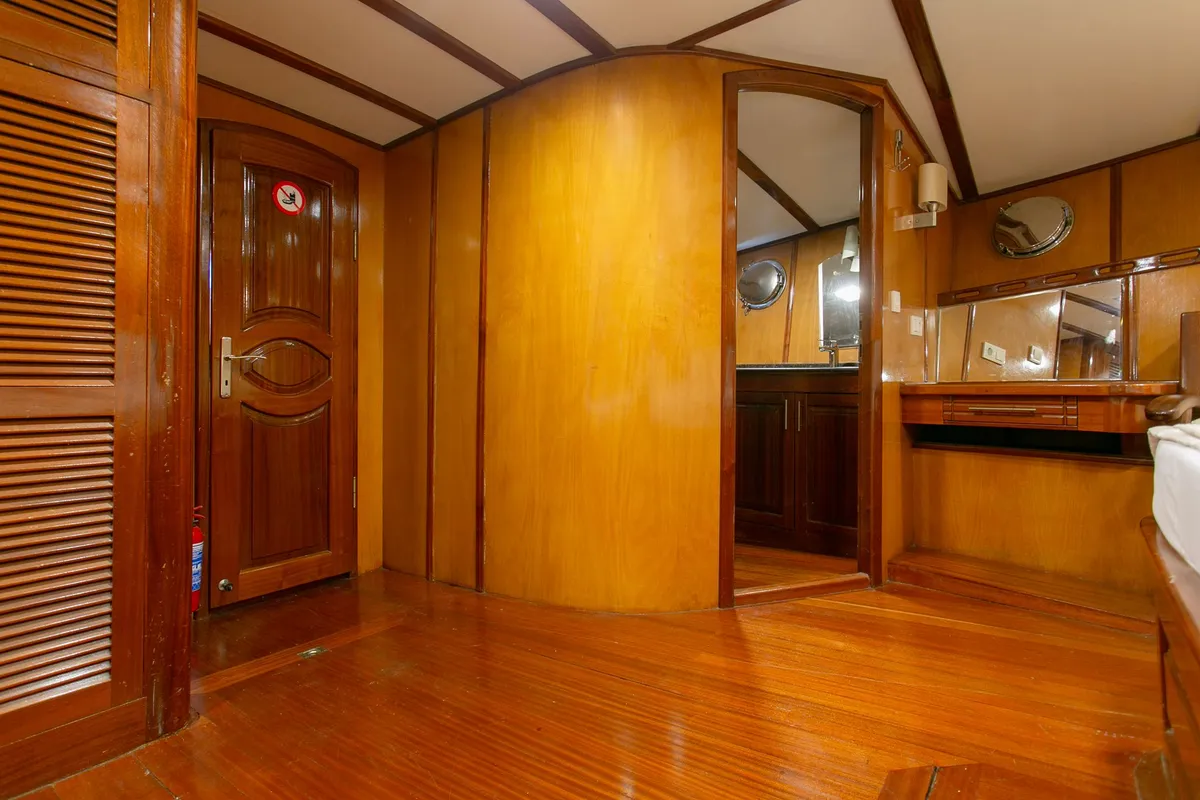 Cabin on Sarayli I, a Gulet Gulet gulet at Marmaris, Turkey
