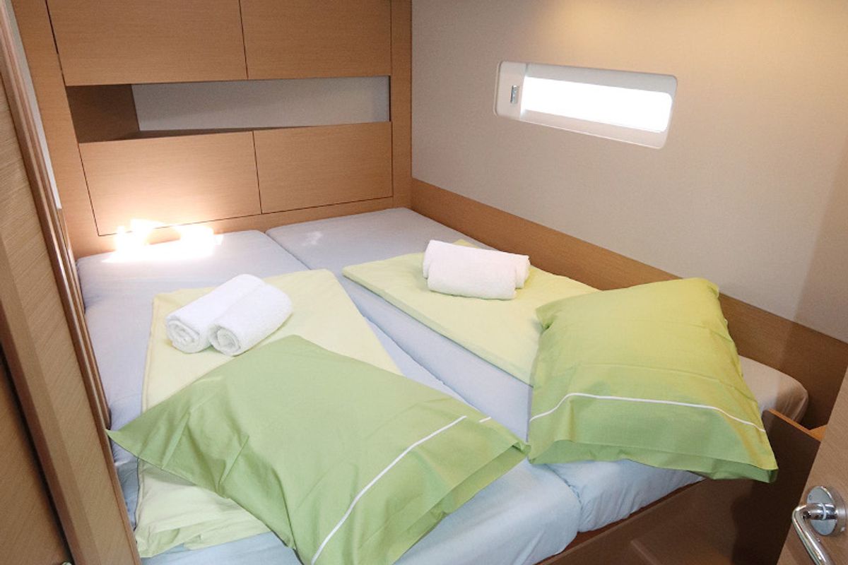 Cabin on Aris, a Jeanneau Sun Odyssey 410 sailboat at Lavreotiki Municipal Unit, Greece
