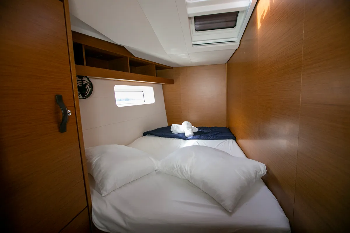 Cabin on Amazing Elli, a Jeanneau 54 sailboat at Volos Municipality, Greece