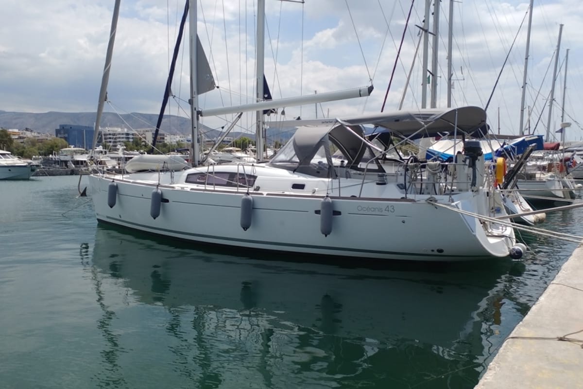 Exterior view of Beluga, a Beneteau Oceanis 43 sailboat at Municipal Unit of Elefsina, Greece
