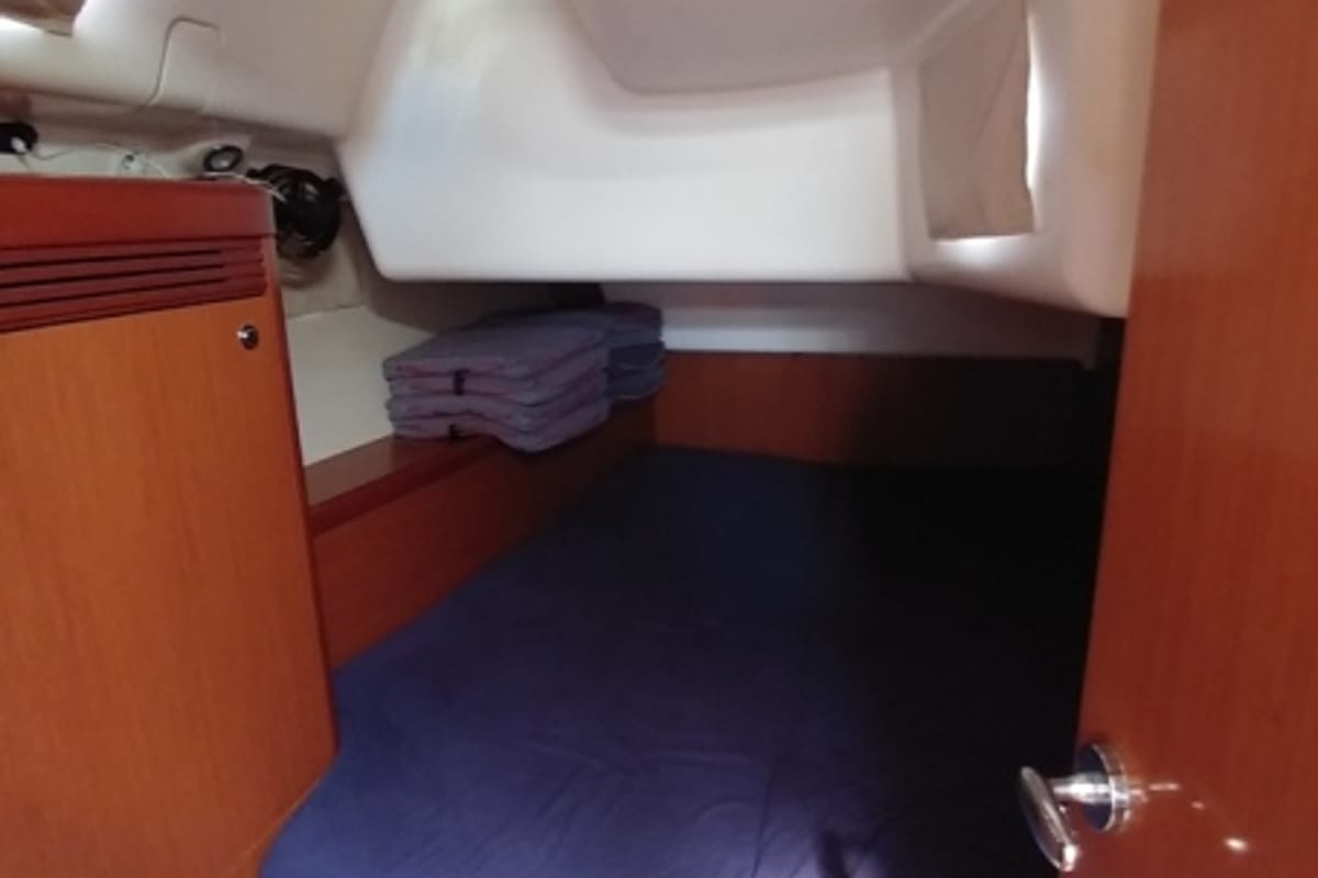 Cabin on Beluga, a Beneteau Oceanis 43 sailboat at Municipal Unit of Elefsina, Greece