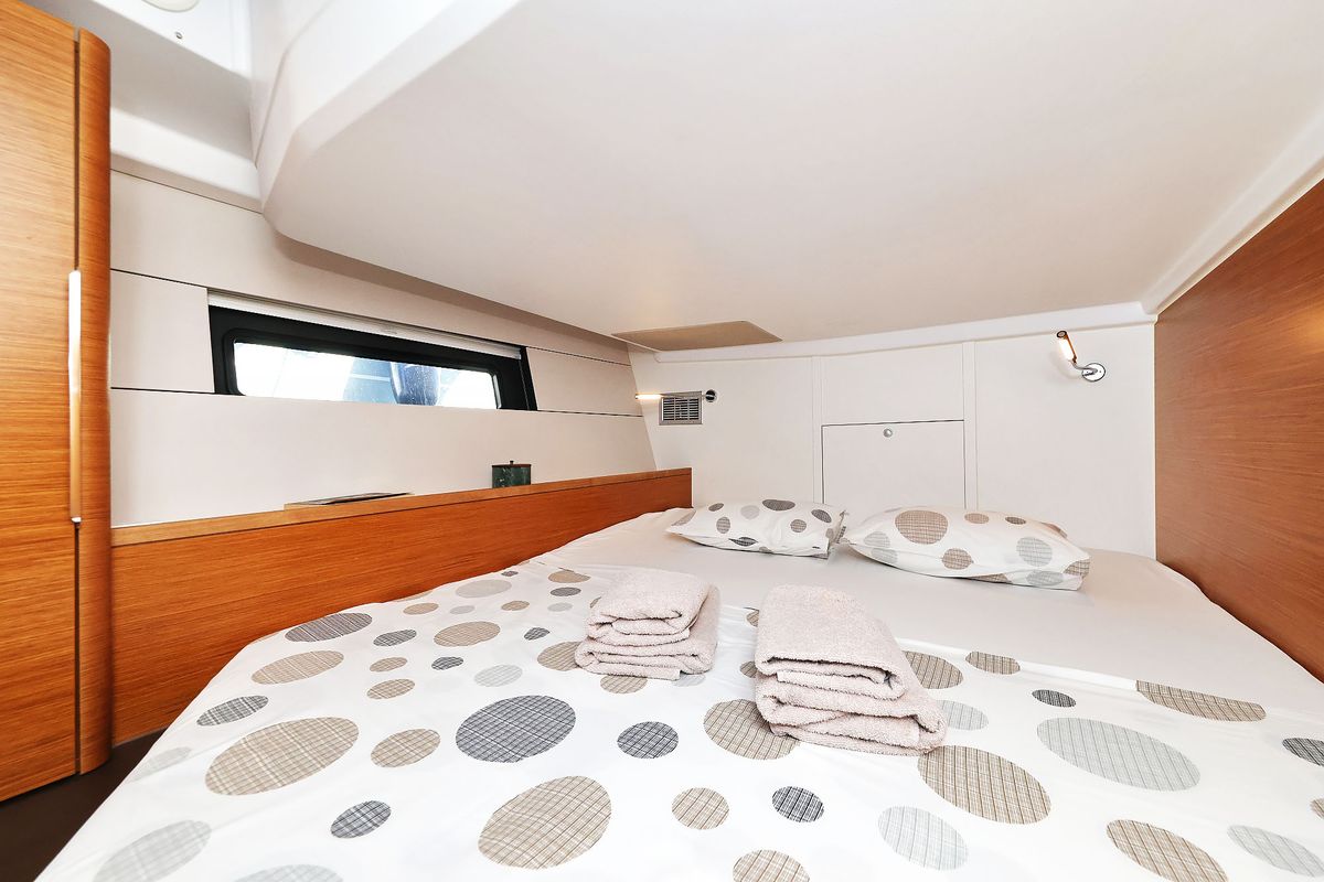 Cabin on Blondie - Ow, a Hanse Yachts Hanse 460 sailboat at Grad Kaštela, Croatia
