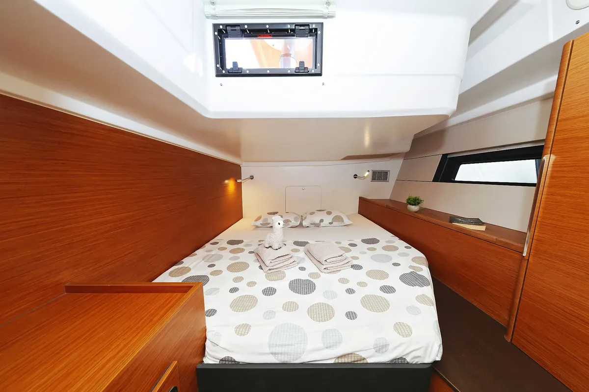 Cabin on Blondie - Ow, a Hanse Yachts Hanse 460 sailboat at Grad Kaštela, Croatia