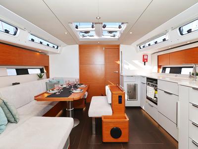 Salon of Blondie - Ow, a Hanse Yachts Hanse 460 sailboat at Grad Kaštela, Croatia