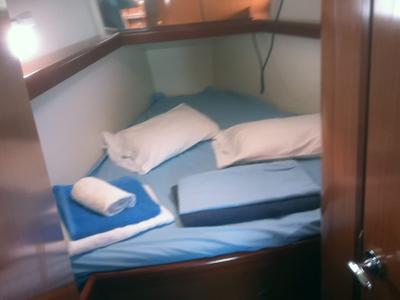 Cabin on Anassa, a Beneteau Oceanis 40 sailboat at Volos Municipality, Greece