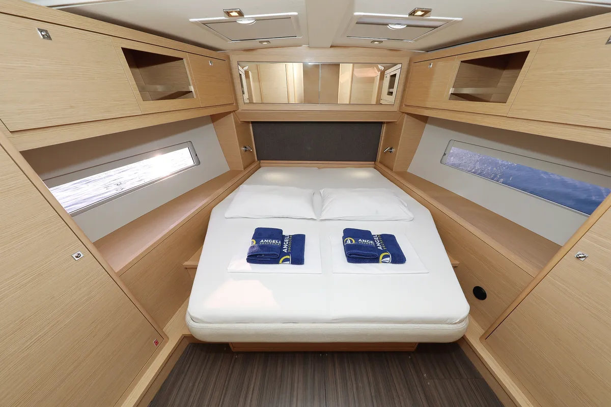 Cabin on Polar Flow, a Dufour 470 sailboat at Primošten, Croatia