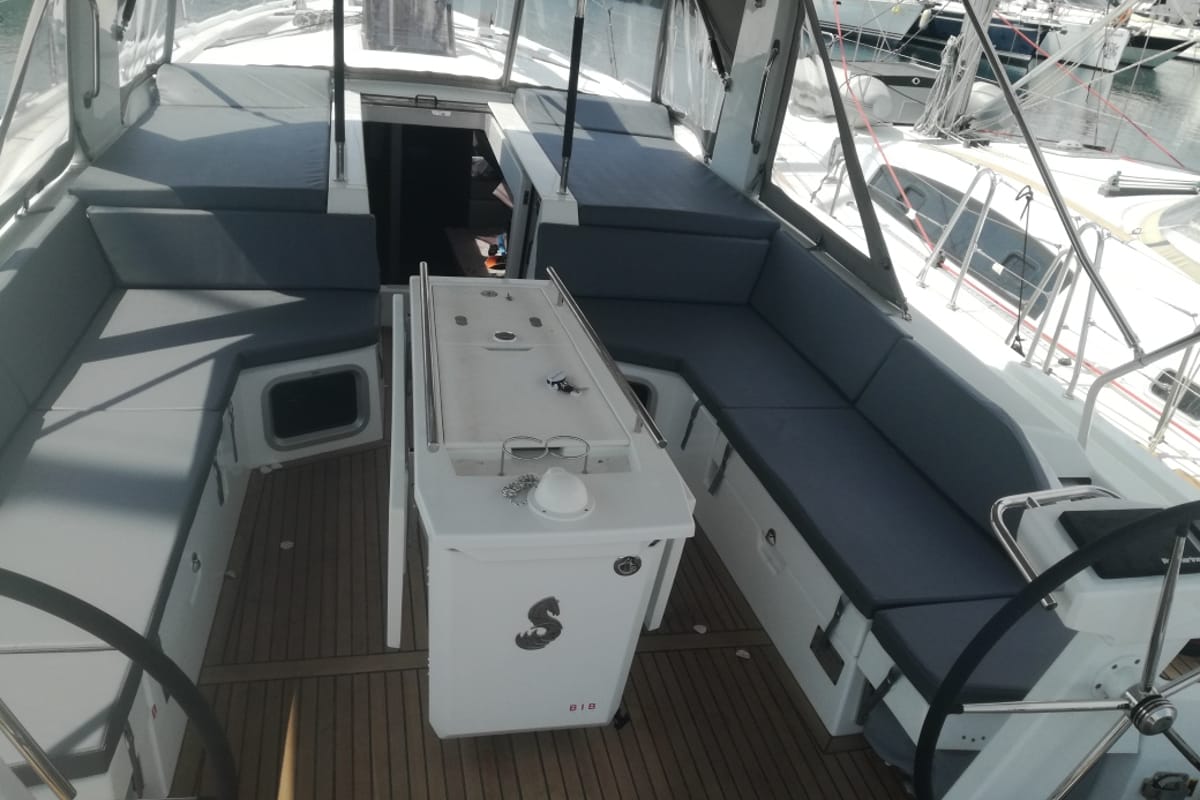 Cockpit of Aeolian Muse, a Beneteau Oceanis 51.1 sailboat at Preveza, Greece