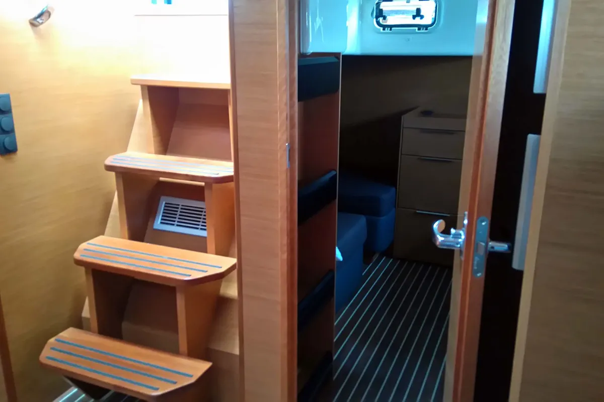 Salon of Rhea, a Bavaria Sport 400 Open yacht at Punat, Croatia