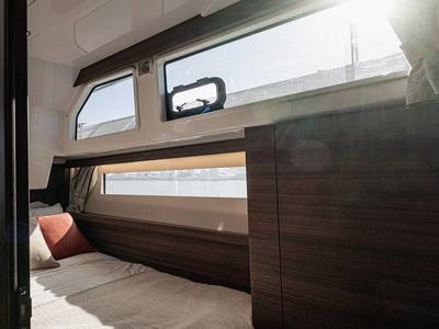Cabin on Liberty - Luxury 7, a Cygnet Liberty motorboat at Vinkeveen, Netherlands