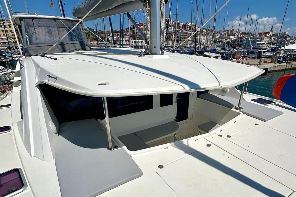 Exterior view of Tongaroa, a Leopard 44 catamaran at el Masnou, Spain
