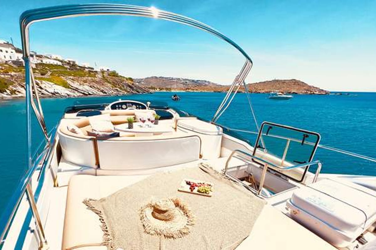 Azimut, a Azimut 58 motorboat at Mykonos, Greece