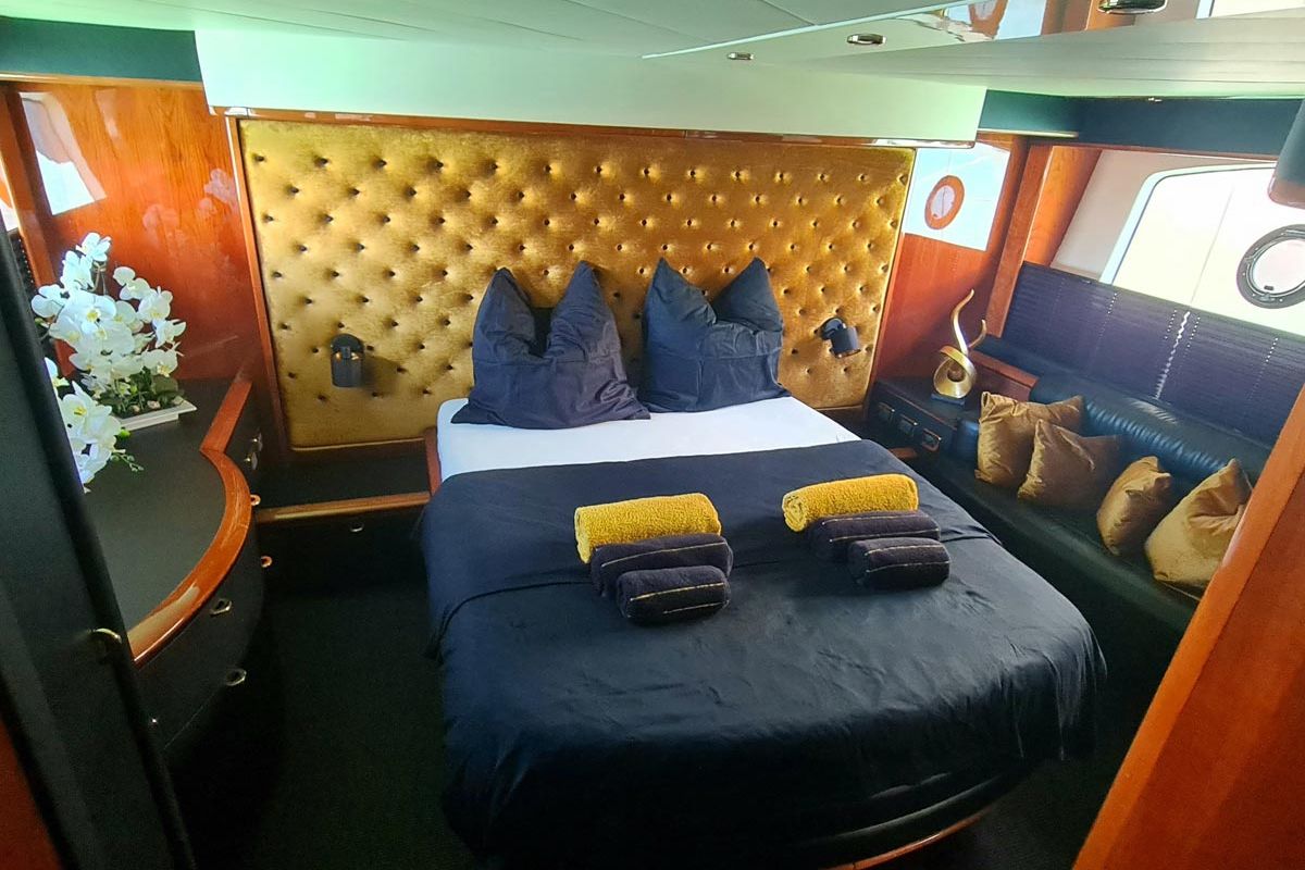 Cabin on Grey Cherry, a Dominator 63 yacht at Općina Bilice, Croatia