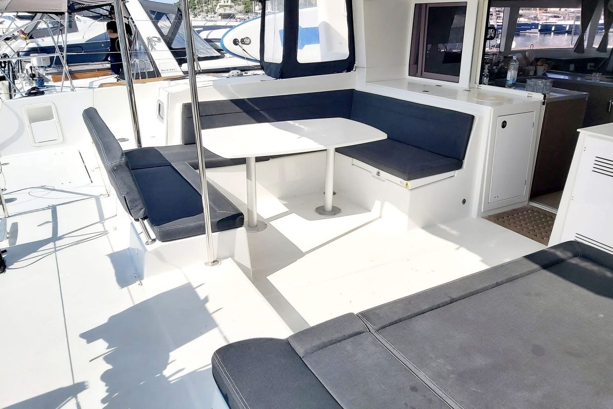 Deck of Red Twin II, a Lagoon 450 F catamaran at Primošten, Croatia