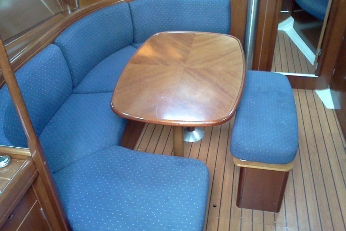 Salon of Hinitsa, a Beneteau Oceanis 393 sailboat at Gouvia, Greece