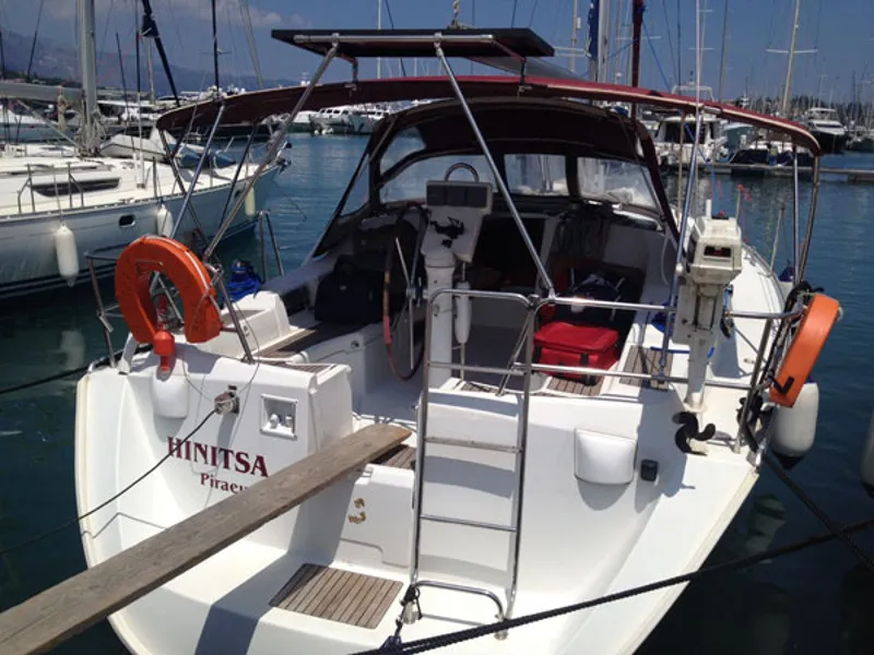 Exterior view of Hinitsa, a Beneteau Oceanis 393 sailboat at Gouvia, Greece