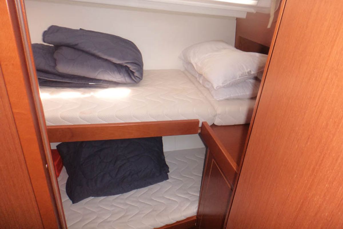 Cabin on Nabucco: Forward Cabin #2 (Cabin Charter - 2 pax) Fully Crewed, ALL EXPENSES, a Beneteau Oceanis 48 sailboat at Gra…