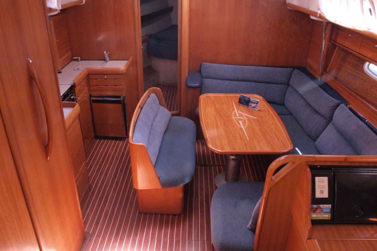 Salon of Sea King, a Bavaria 42 sailboat at Primošten, Croatia