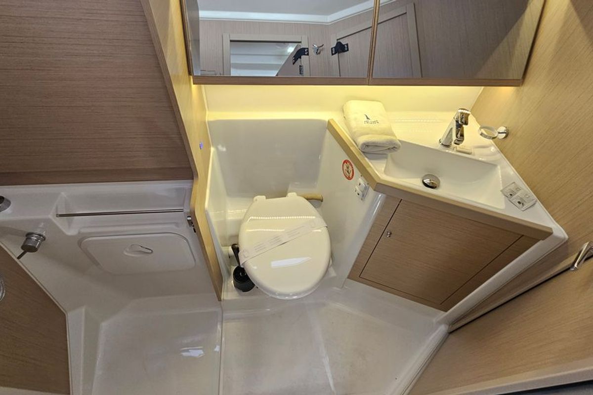 Head on Dream Weaver, a Beneteau Oceanis 40.1 sailboat at Zadar, Croatia