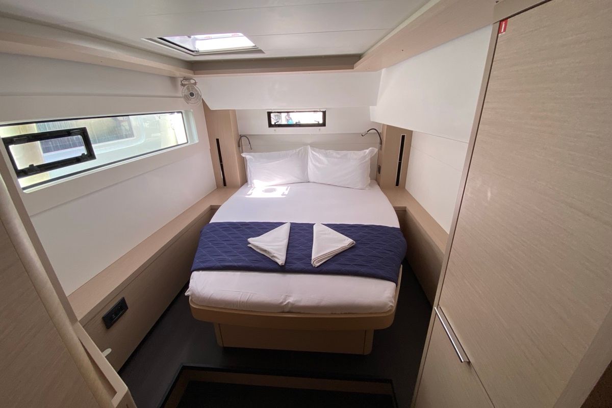 Cabin on Cresta Bianca, a Lagoon 46 catamaran at Olbia, Italy