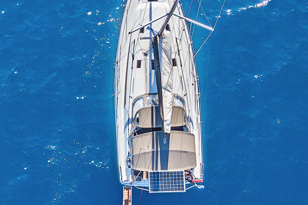 Exterior view of Kos 40.7, a Beneteau Oceanis 40.1 sailboat at Municipal Unit of Lefkada, Greece