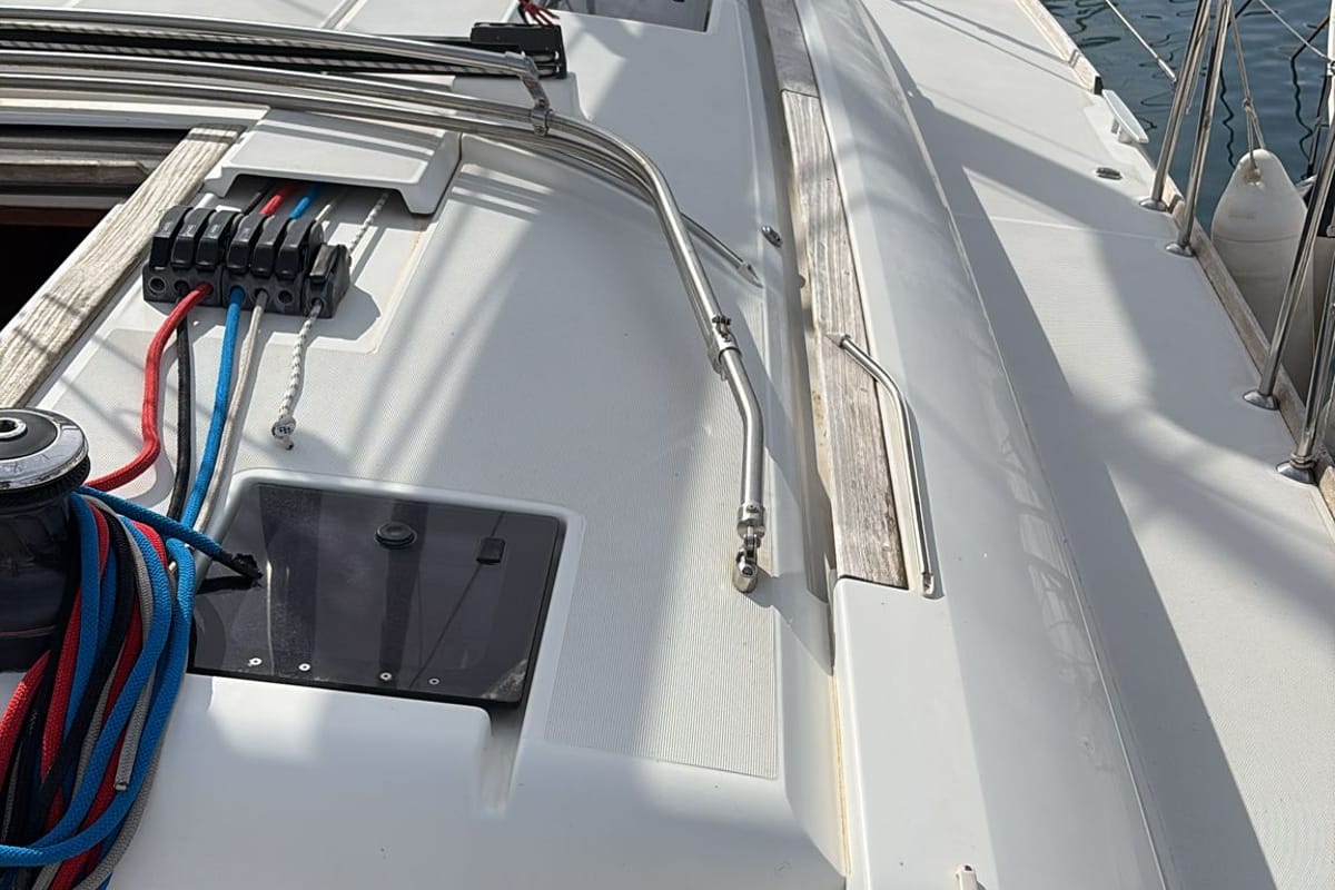 Deck of Kaos, a Jeanneau Sun Odyssey 509 sailboat at Olbia, Italy