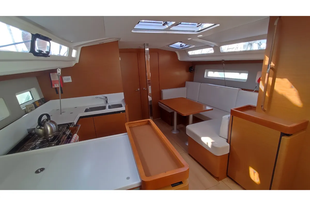 Salon of Erato, a Jeanneau Sun Odyssey 440 sailboat at Volos Municipality, Greece
