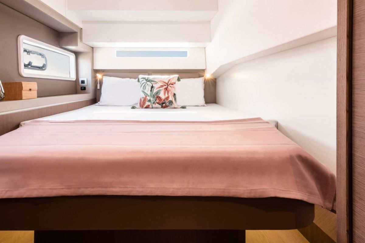 Cabin on Persona Grata, a Bali 4.2 catamaran at Gouvia, Greece