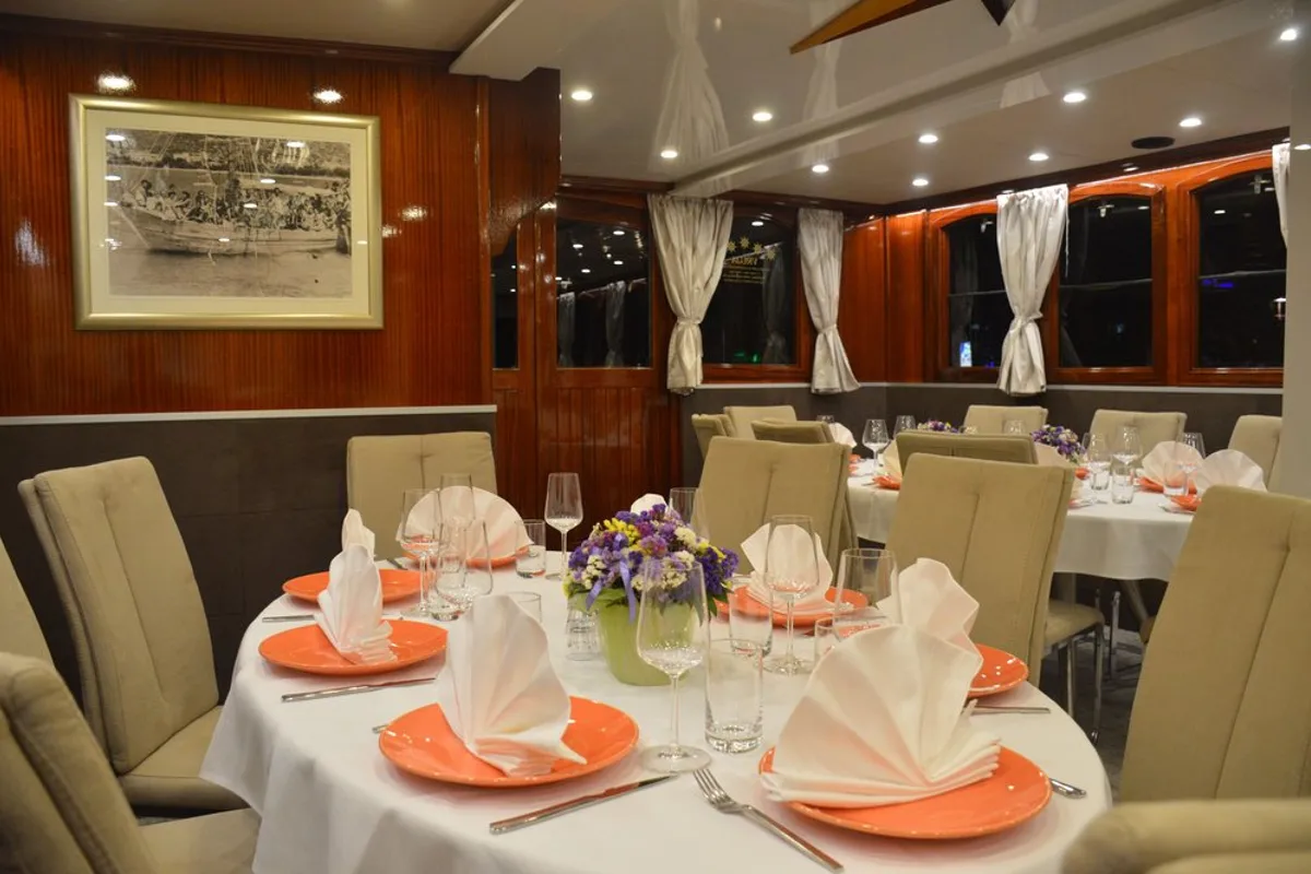 Salon of Tajna Mora, a Unknown Tajna Mora yacht at Split, Croatia