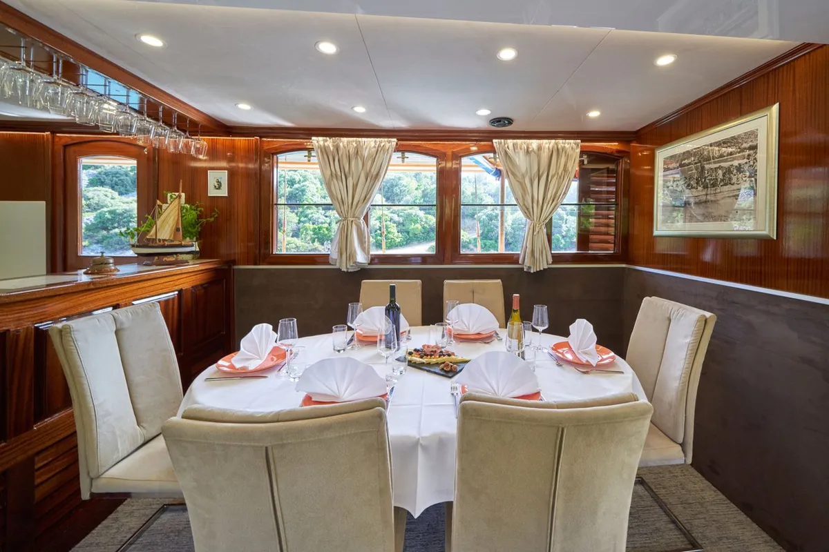 Salon of Tajna Mora, a Unknown Tajna Mora yacht at Split, Croatia