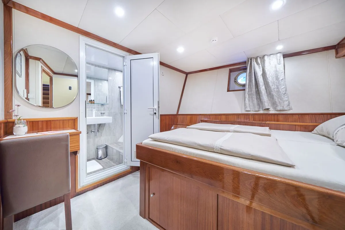 Cabin on Tajna Mora, a Unknown Tajna Mora yacht at Split, Croatia