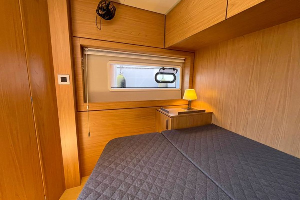 Cabin on Ten, a Bali 4.6 catamaran at Ajaccio, France