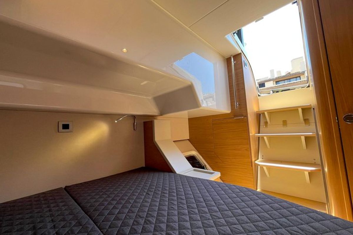Cabin on Ten, a Bali 4.6 catamaran at Ajaccio, France